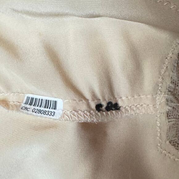 Vintage Peach Satin Robe Lace Trim Belted 50s Style Dolman Sleeve Loungewear M/L - Picture 10 of 13